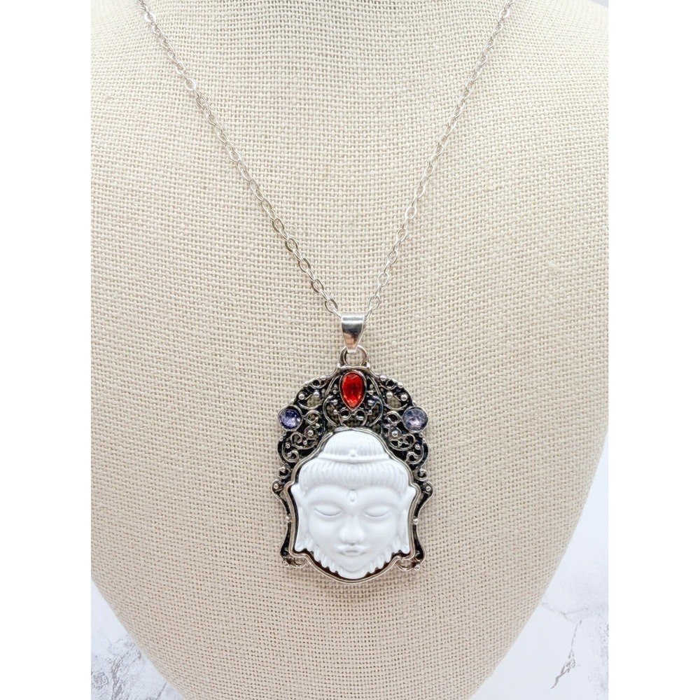 Buddha‎ Face Pendant Necklace Red Purple Glass Stones Silver Tone 18–20"